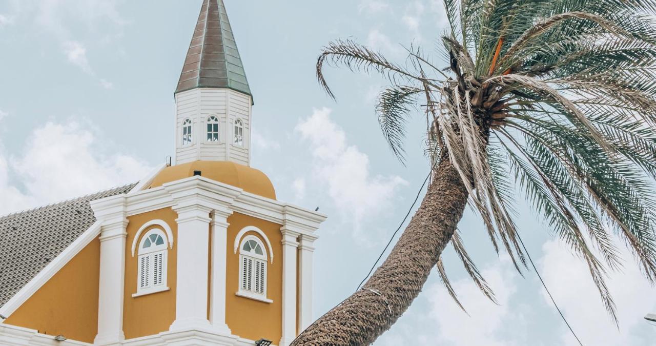 Terra Boutique Hotel Curacao Виллемстад Экстерьер фото