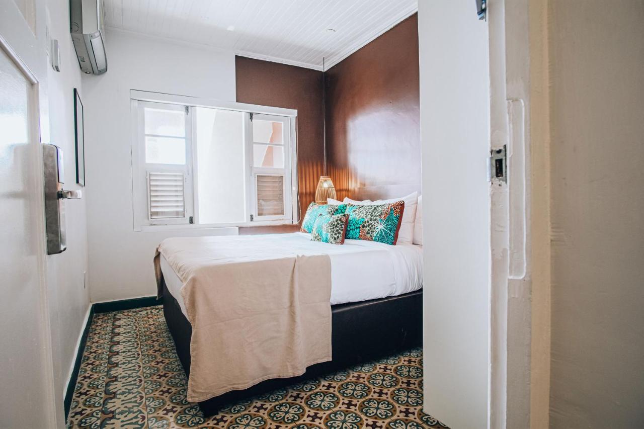 Terra Boutique Hotel Curacao Виллемстад Экстерьер фото